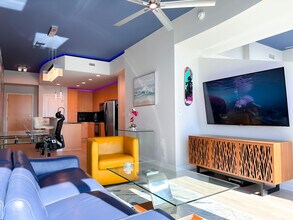 777 N Ashley Dr, Unit 1904 in Tampa, FL - Foto de edificio - Building Photo