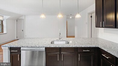 2910 Woodpipe Ln in Philadelphia, PA - Building Photo - Building Photo