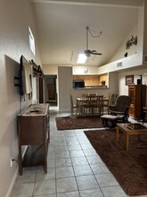 6374 N Willowhaven Dr, Unit Buffalo Den in Tucson, AZ - Building Photo - Building Photo