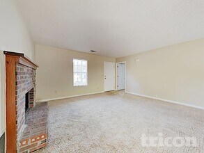 3533 Fannin Dr in Stonecrest, GA - Foto de edificio - Building Photo