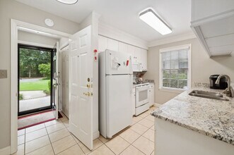 462 Masters Dr in Pawleys Island, SC - Building Photo - Building Photo