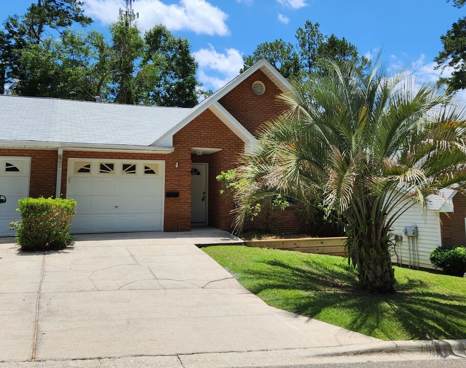 3517 Chatelaine Ct in Tallahassee, FL - Building Photo