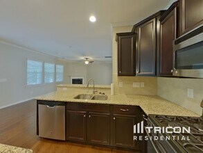 1000 Wainscott Dr in Waxhaw, NC - Building Photo - Building Photo