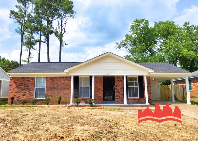 property at 724 Northaven Dr