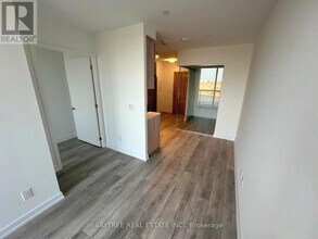 3100 Keele St in Toronto, ON - Building Photo - Building Photo