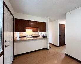 Sunrise Manor in Sleepy Eye, MN - Building Photo - Building Photo