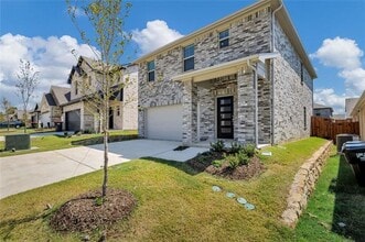 513 Ezra Ln in McKinney, TX - Building Photo - Building Photo