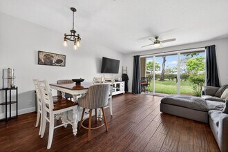 8023 Bellagio Ln in Boynton Beach, FL - Building Photo - Building Photo