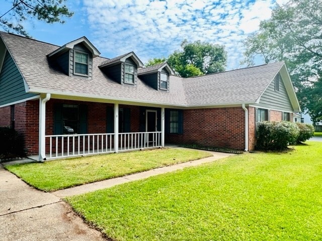 322 W Franklin St in Tupelo, MS - Building Photo