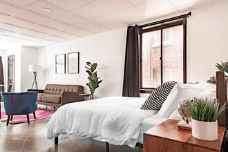 1020 16th St NW in Washington, DC - Building Photo - Building Photo