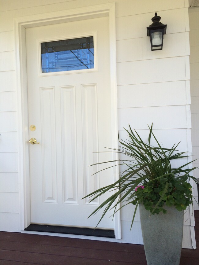 25 Harrison Ave, Unit 2