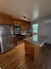 30 Limerick Dr in Albany, NY - Building Photo - Building Photo
