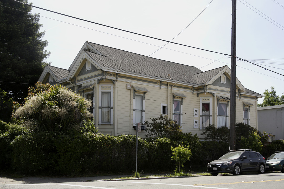 3201 California in Berkeley, CA - Foto de edificio