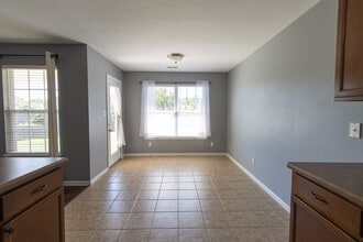 610 Bear Valley Ct in Columbia, MO - Building Photo - Building Photo