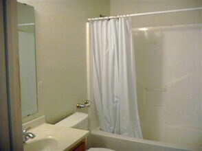 622 Lisa Dr in Del Rio, TX - Building Photo - Building Photo