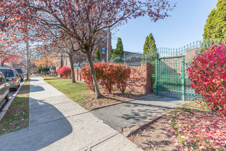 343 Schley St in Newark, NJ - Building Photo - Building Photo