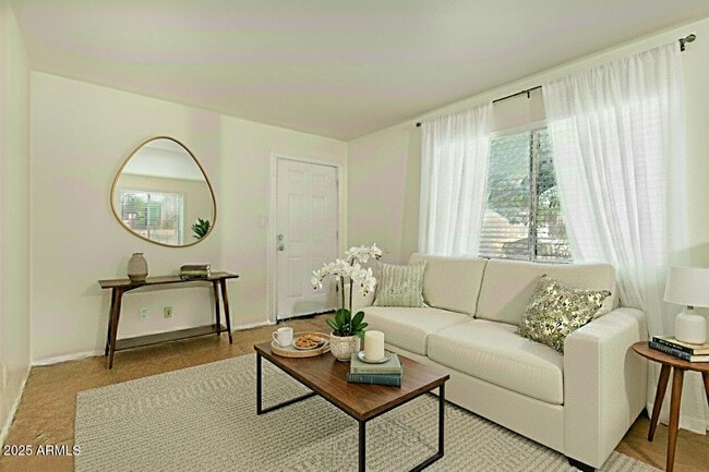 property at 1318 E Culver St