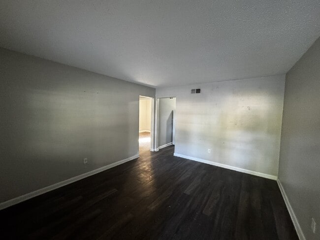 property at 11 Hampstead Ave