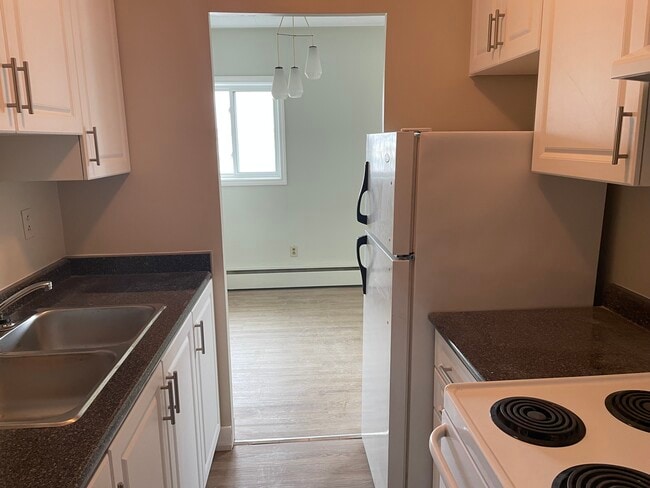 172 Westmount St in Oshawa, ON - Building Photo - Building Photo