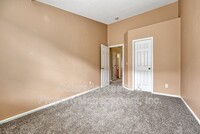 5555 E Briarwood Ave in Centennial, CO - Building Photo - Building Photo