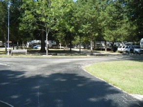 Cliftwood Mobile Home Park in Ocala, FL - Building Photo - Building Photo