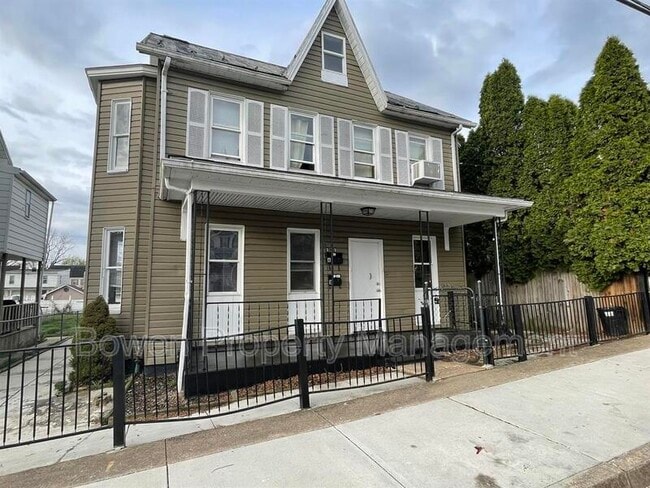 property at 829 Concord St