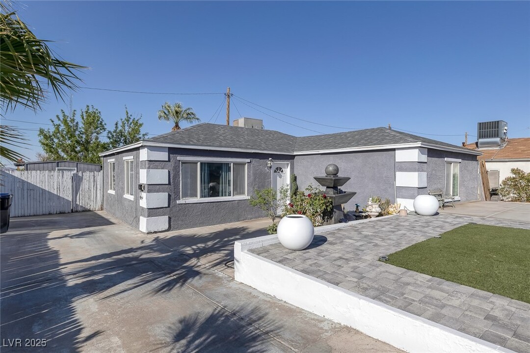 467 Rose St in Henderson, NV - Foto de edificio