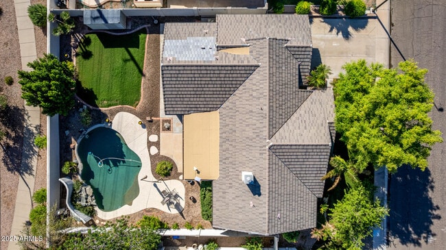 property at 2041 E Marquette Dr