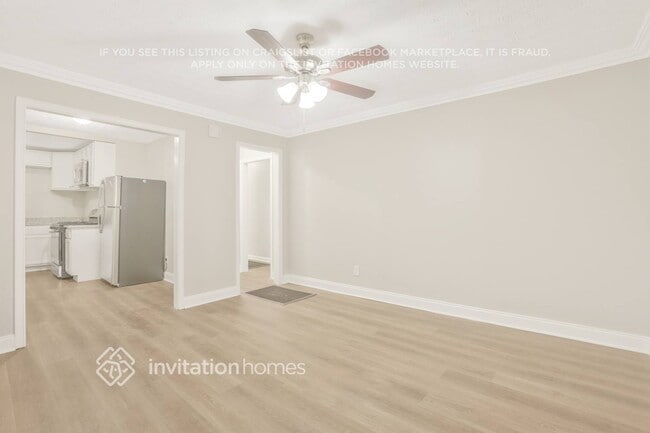 2511 Old Colony Rd in Atlanta, GA - Foto de edificio - Building Photo