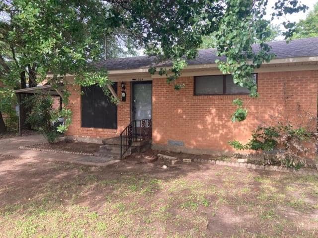 property at 1004 Powell Rd