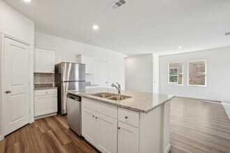 16125 Viburnum Dr in Austin, TX - Building Photo - Building Photo