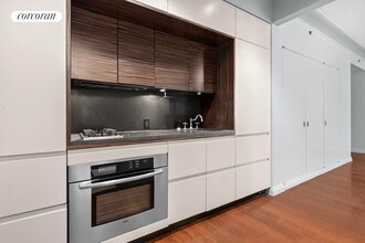 55 Wall St in New York, NY - Building Photo - Building Photo