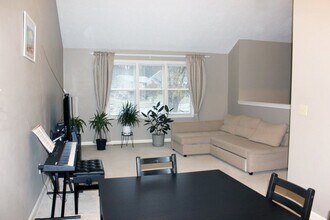 19 Hillando Dr in Shrewsbury, MA - Building Photo - Building Photo