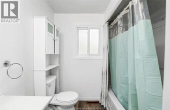 9597 Avery Ln in Windsor, ON - Building Photo - Building Photo