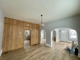 918 N 8th St in Springfield, IL - Building Photo