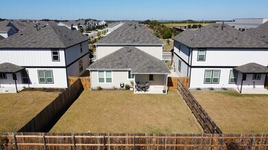 428 Acuff Ln in Leander, TX - Building Photo - Building Photo