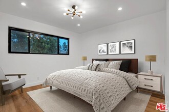 950 Havenhurst Dr in West Hollywood, CA - Building Photo - Building Photo