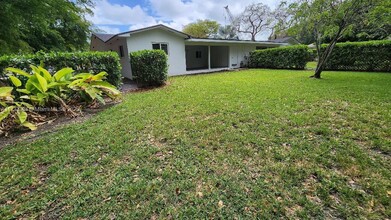 7753 SW 106th Terrace in Miami, FL - Building Photo - Building Photo