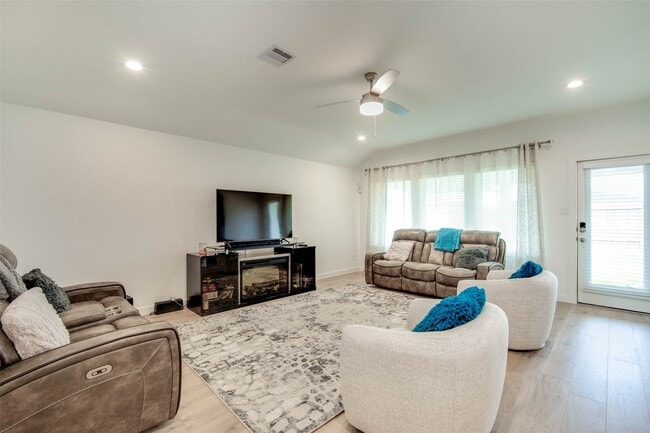 property at 4327 Whitefish Ln