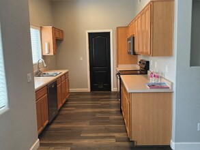 8105 W Beck Ln in Peoria, AZ - Building Photo - Building Photo