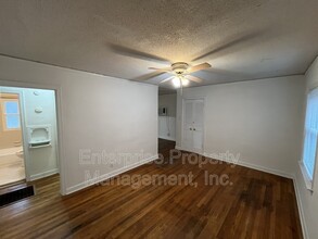 801 Bowen Cir in Memphis, TN - Building Photo - Building Photo