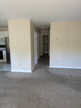 4003 Persimmon Court in Greensboro, NC - Building Photo - Building Photo