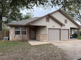 1814 State Hwy 95, Unit A in Bastrop, TX - Building Photo