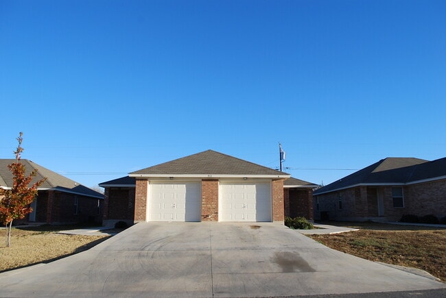 915 Maplewood Dr in Harker Heights, TX - Building Photo - Building Photo