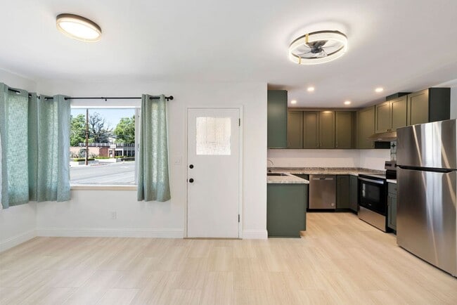 property at 690 W 1st St