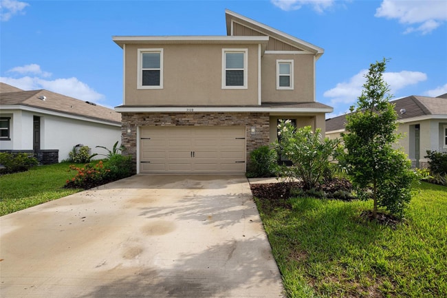 property at 3528 Maple Grv Wy