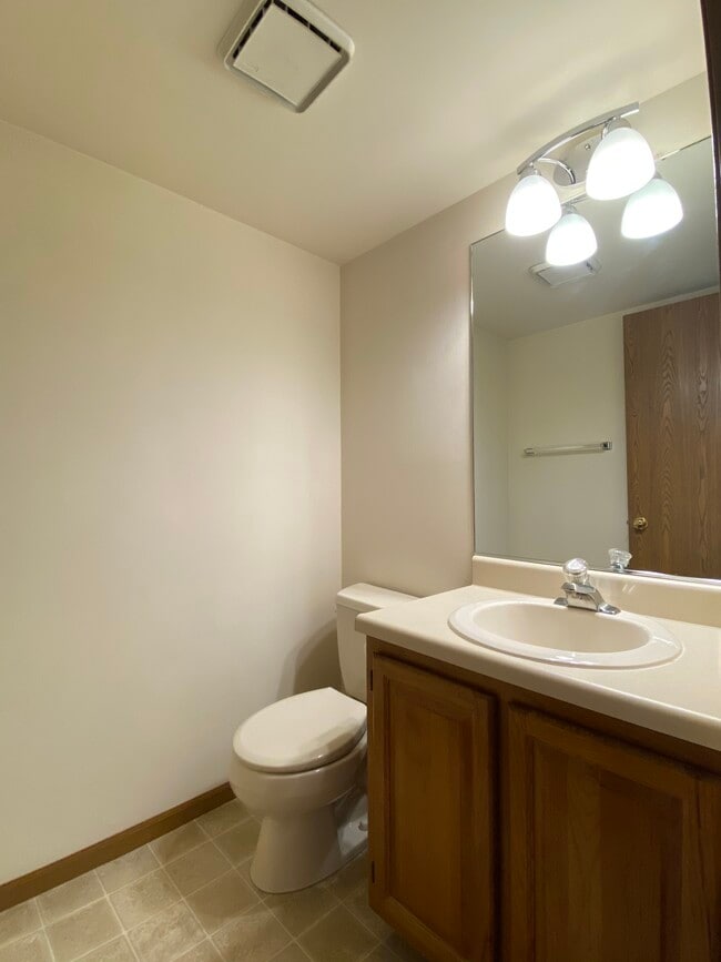 341 Gettysburg Dr, Unit 1 in Bourbonnais, IL - Building Photo - Building Photo