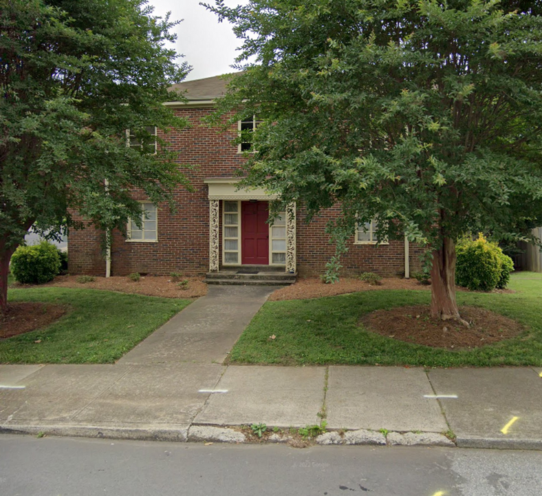 610 Second St-Unit -610 W Second St. B in Winston-Salem, NC - Foto de edificio