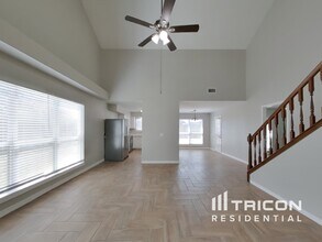 13603 Lynnville Dr in Houston, TX - Building Photo - Building Photo