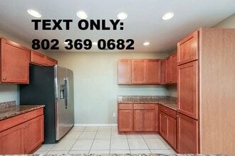 1302 Coolridge Dr in Brandon, FL - Building Photo - Building Photo